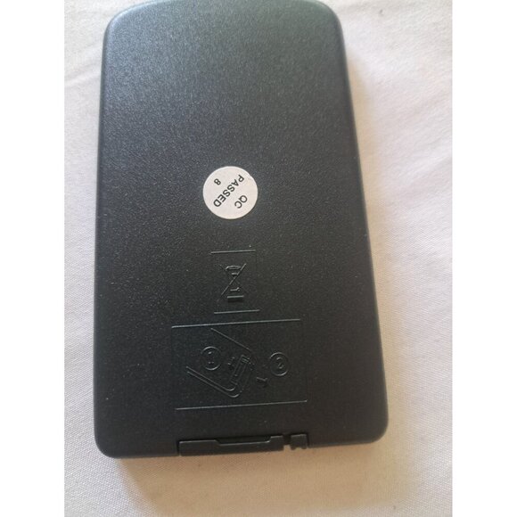 OEM 0ET-06C06 DVD Player Remote Control Unit Replacement Black Genuine - Picture 2 of 2